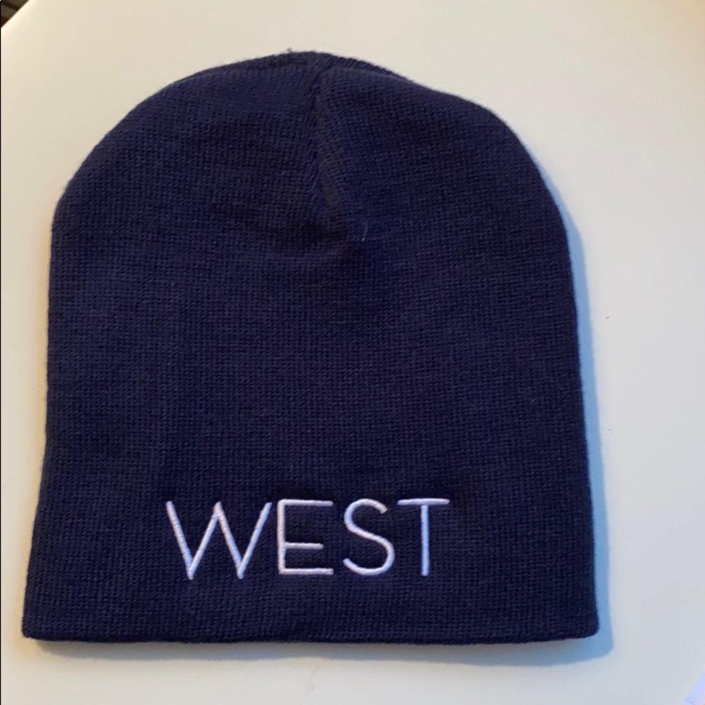 Navy West beanie hat acrylic